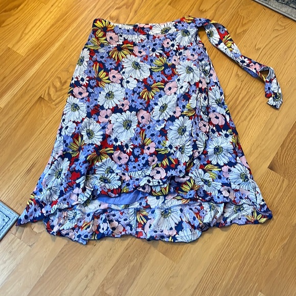 Maeve by anthropologie Sybil floral wrap skirt size large - Picture 1 of 6